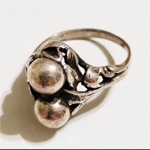 Vintage Sterling Silver Modernist Ball Ring